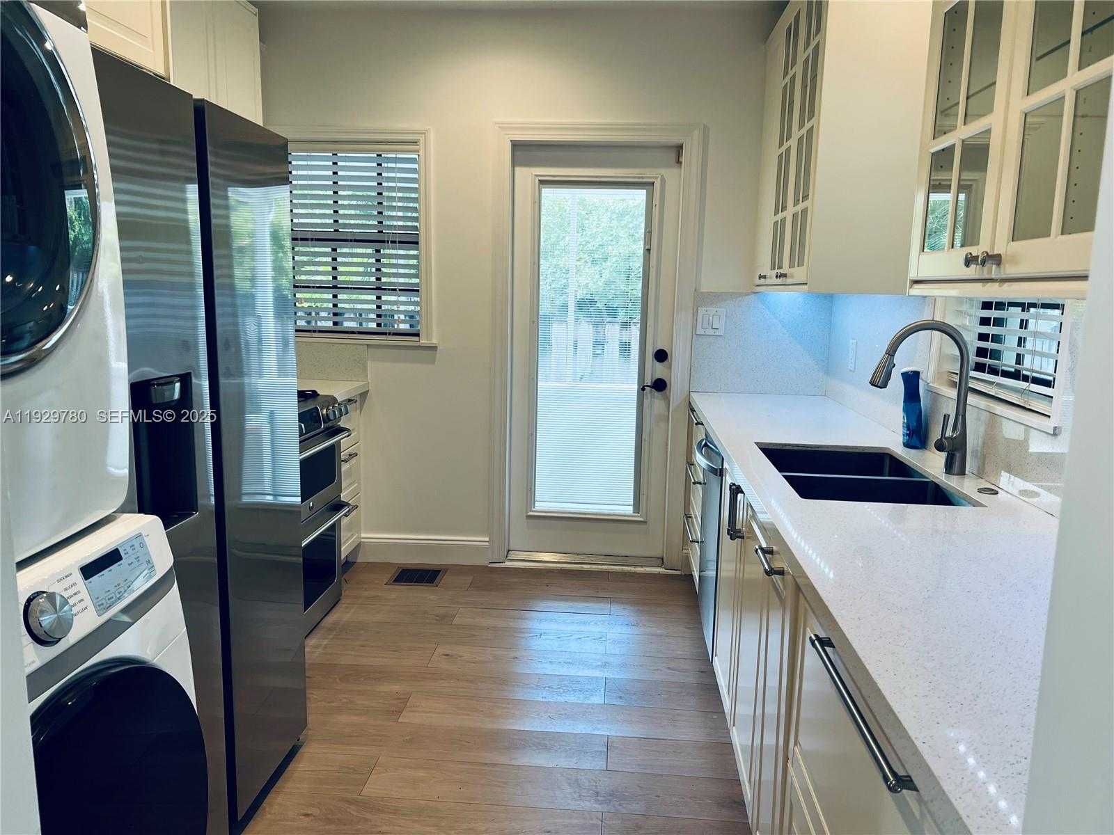 Imagen de Pequeño Objeto