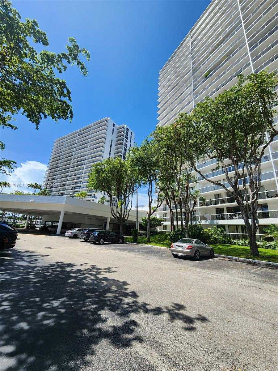 Small Image of 3701 NORTH COUNTRY CLUB DR #2204, Aventura Number 2