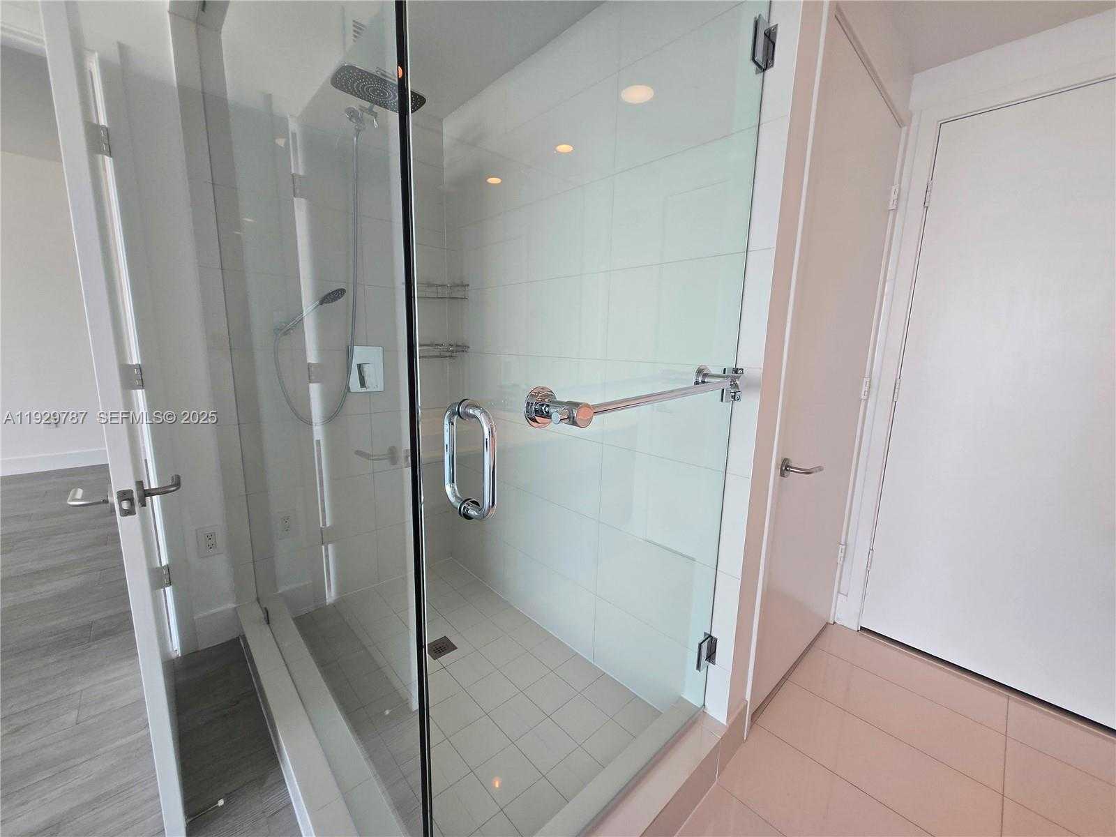 Small Image of 460 NORTH EAST 28TH ST #2407, Miami Number 17