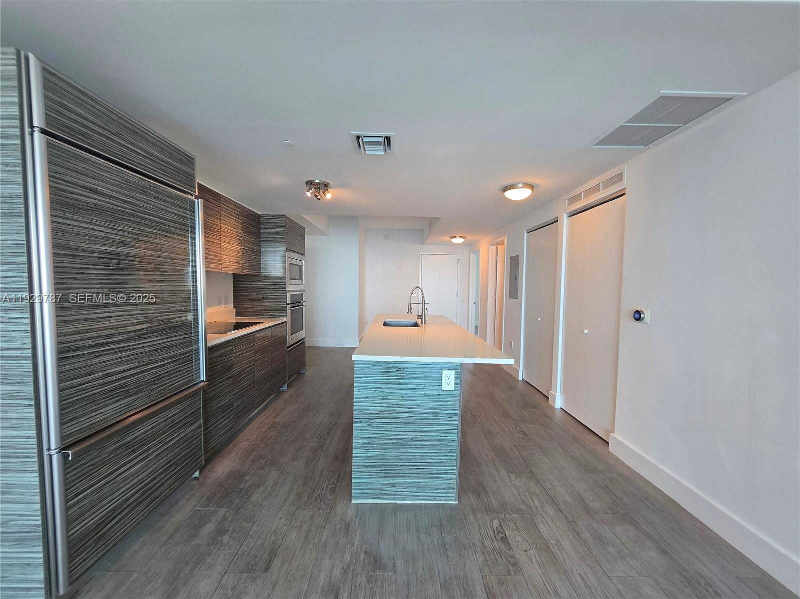 Small Image of 460 NORTH EAST 28TH ST #2407, Miami Number 4