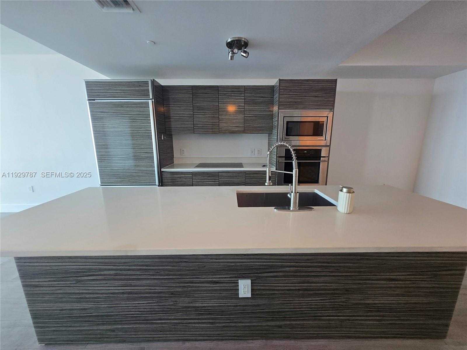 Small Image of 460 NORTH EAST 28TH ST #2407, Miami Number 8