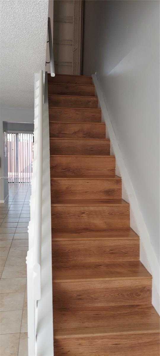 Small Image of 7795 SOUTH WEST 102ND LN #7795, Miami Number 10