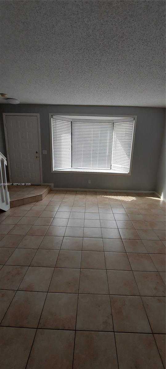 Small Image of 7795 SOUTH WEST 102ND LN #7795, Miami Number 19