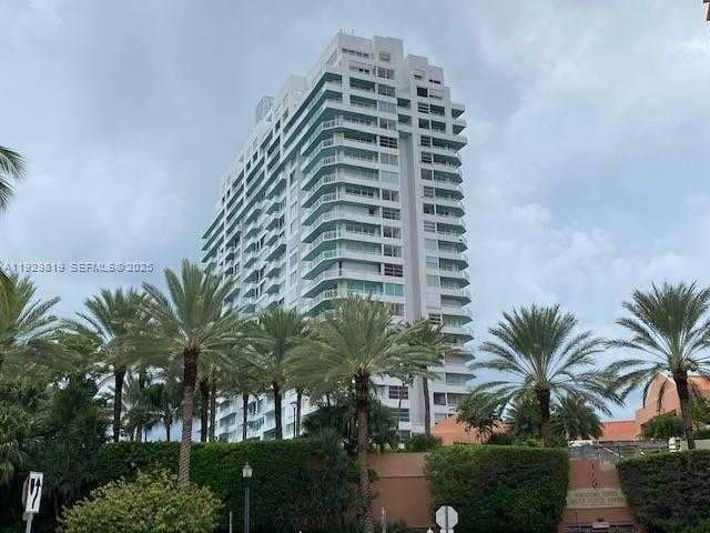 Small Image of 400 SOUTH POINTE DR #2105, Miami Beach Number 34