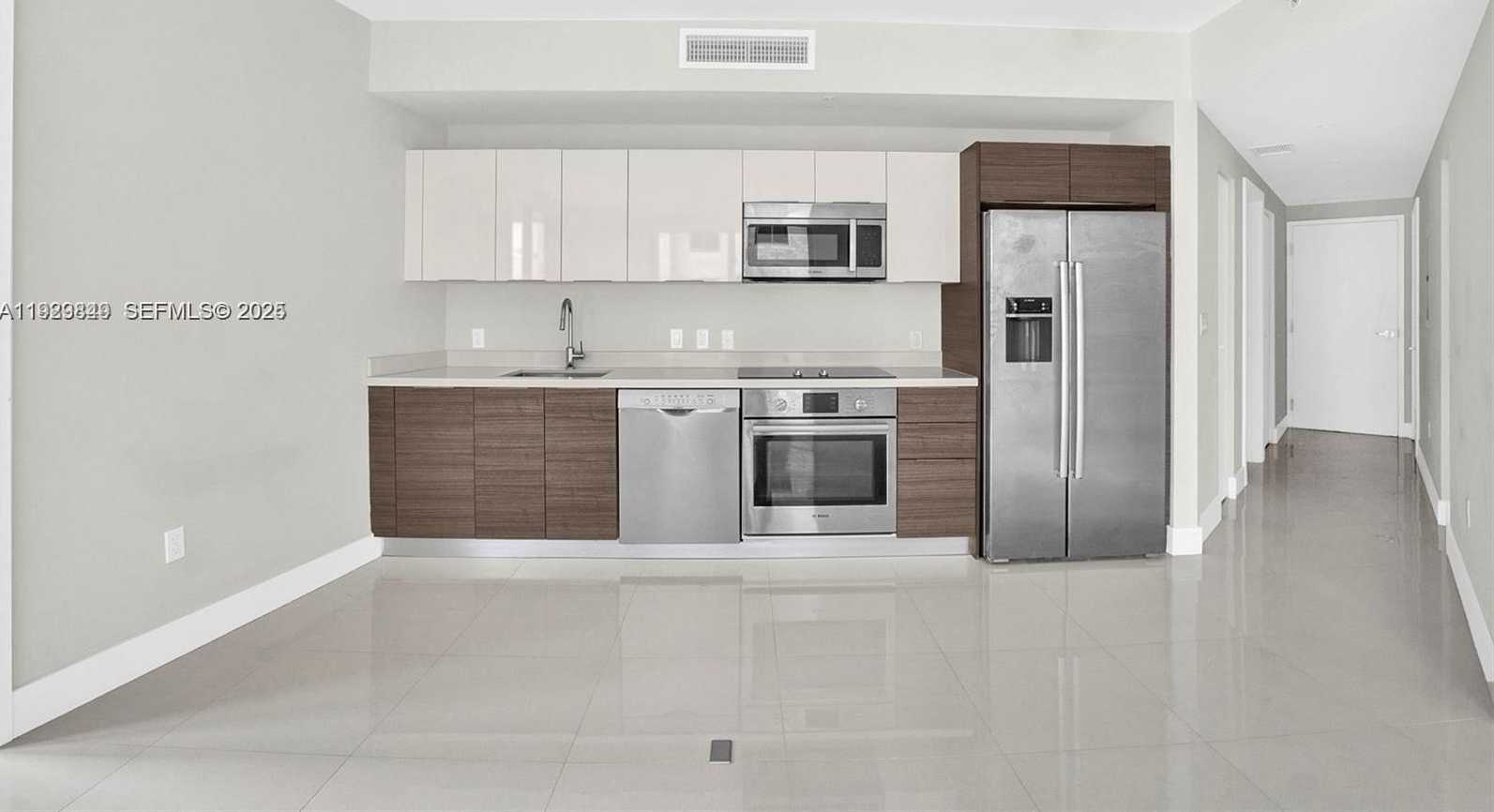 Small Image of 1010 SOUTH WEST 2ND AVE #1804, Miami Number 3