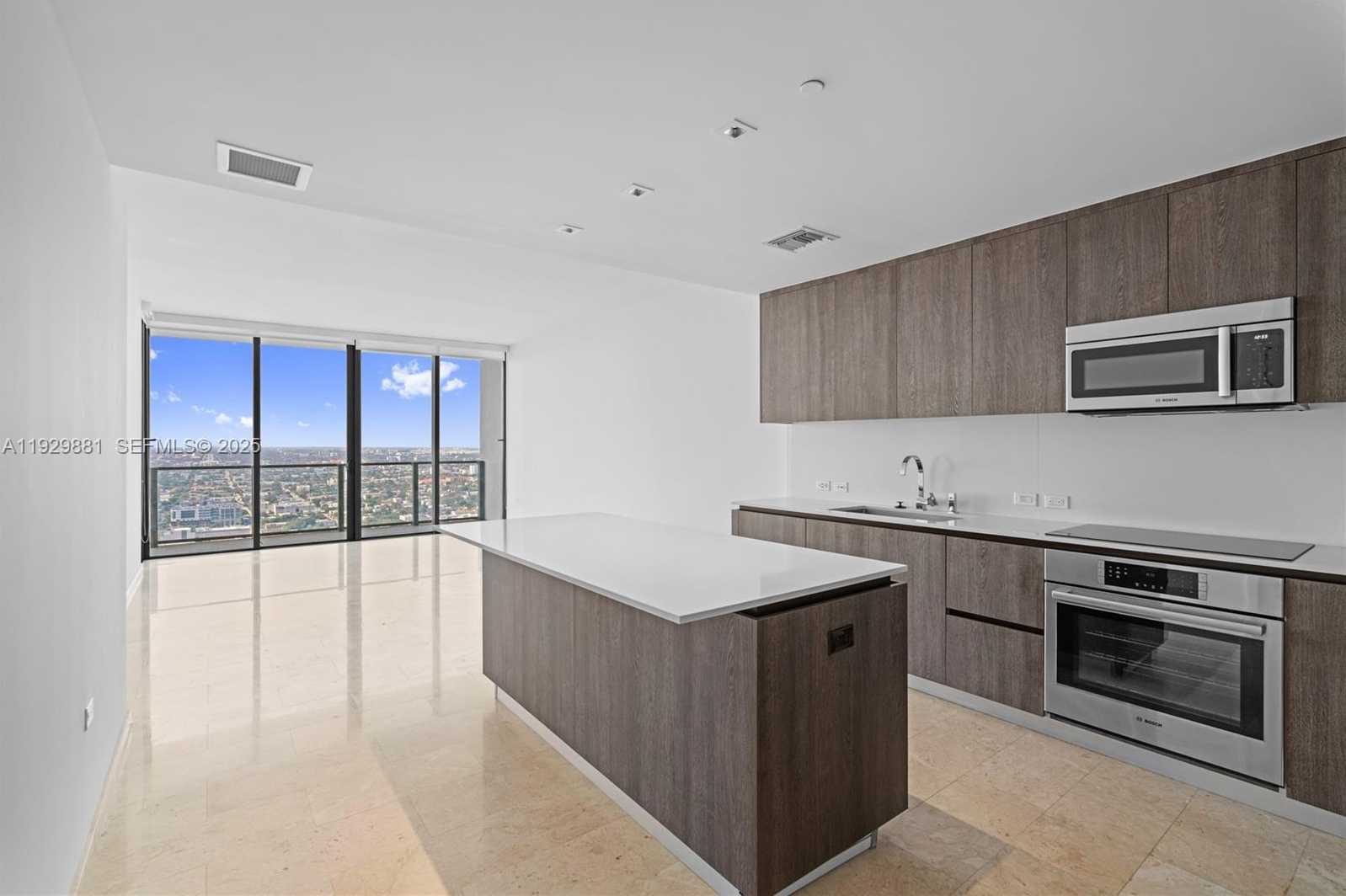 Small Image of 88 SOUTH WEST 7TH ST #3608, Miami Number 2