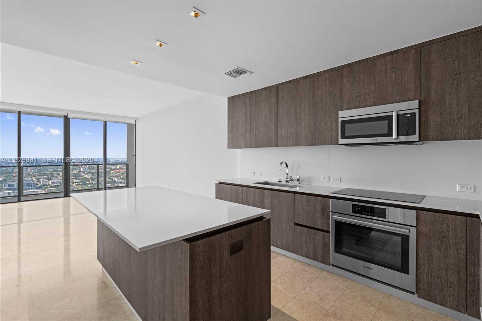 Small Image of 88 SOUTH WEST 7TH ST #3608, Miami Number 36