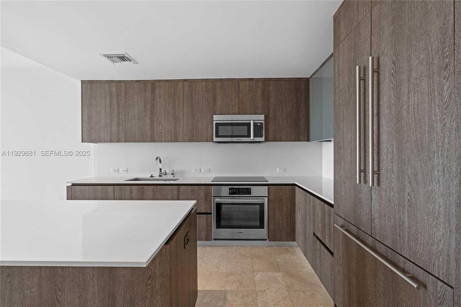 Small Image of 88 SOUTH WEST 7TH ST #3608, Miami Number 37