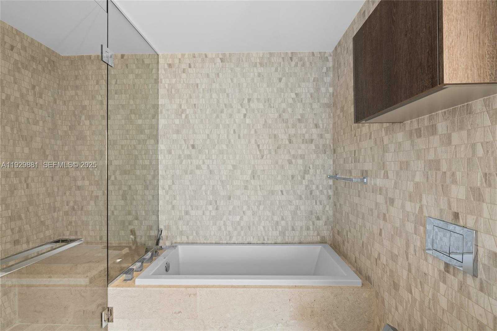 Small Image of 88 SOUTH WEST 7TH ST #3608, Miami Number 8