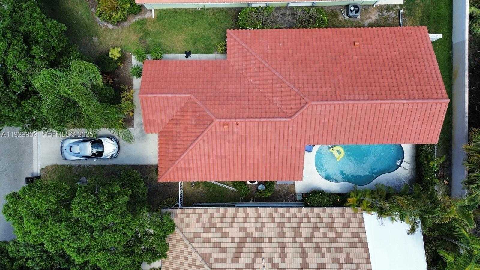 Imagen de Pequeño Objeto