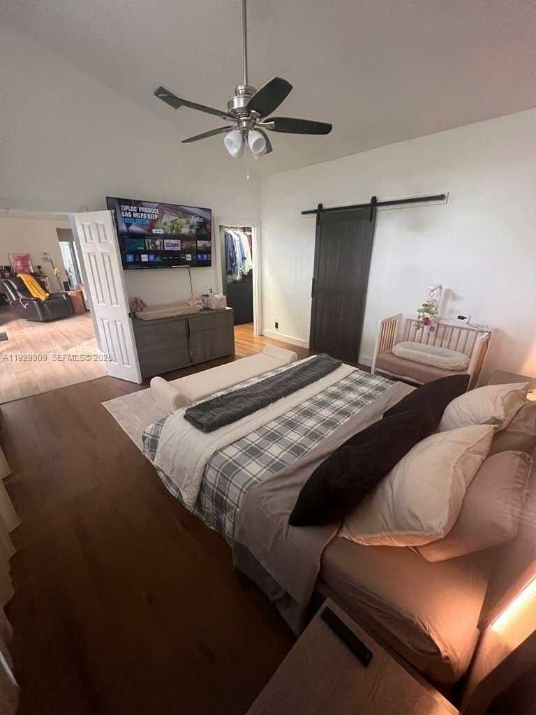 Imagen de Pequeño Objeto