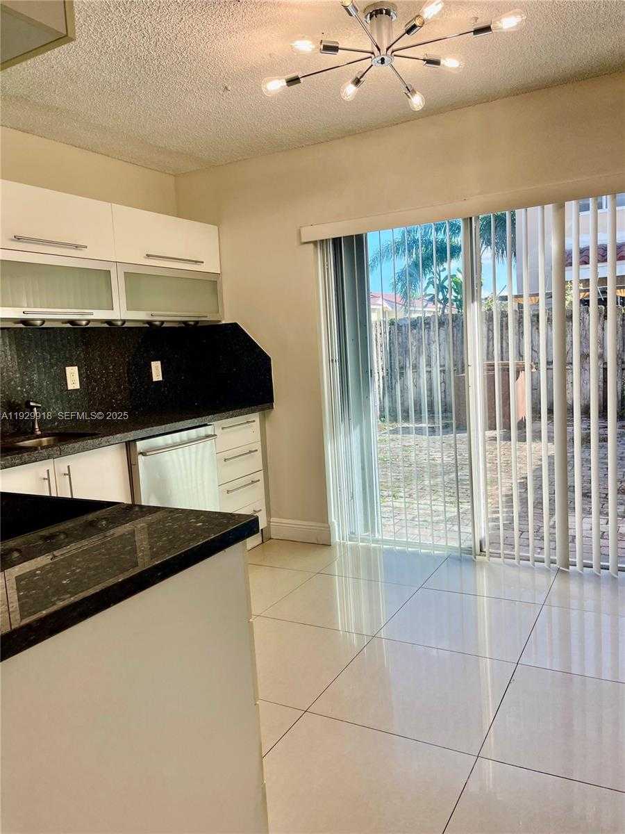 Small Image of 562 NORTH WEST 82ND PL #309, Miami Number 13