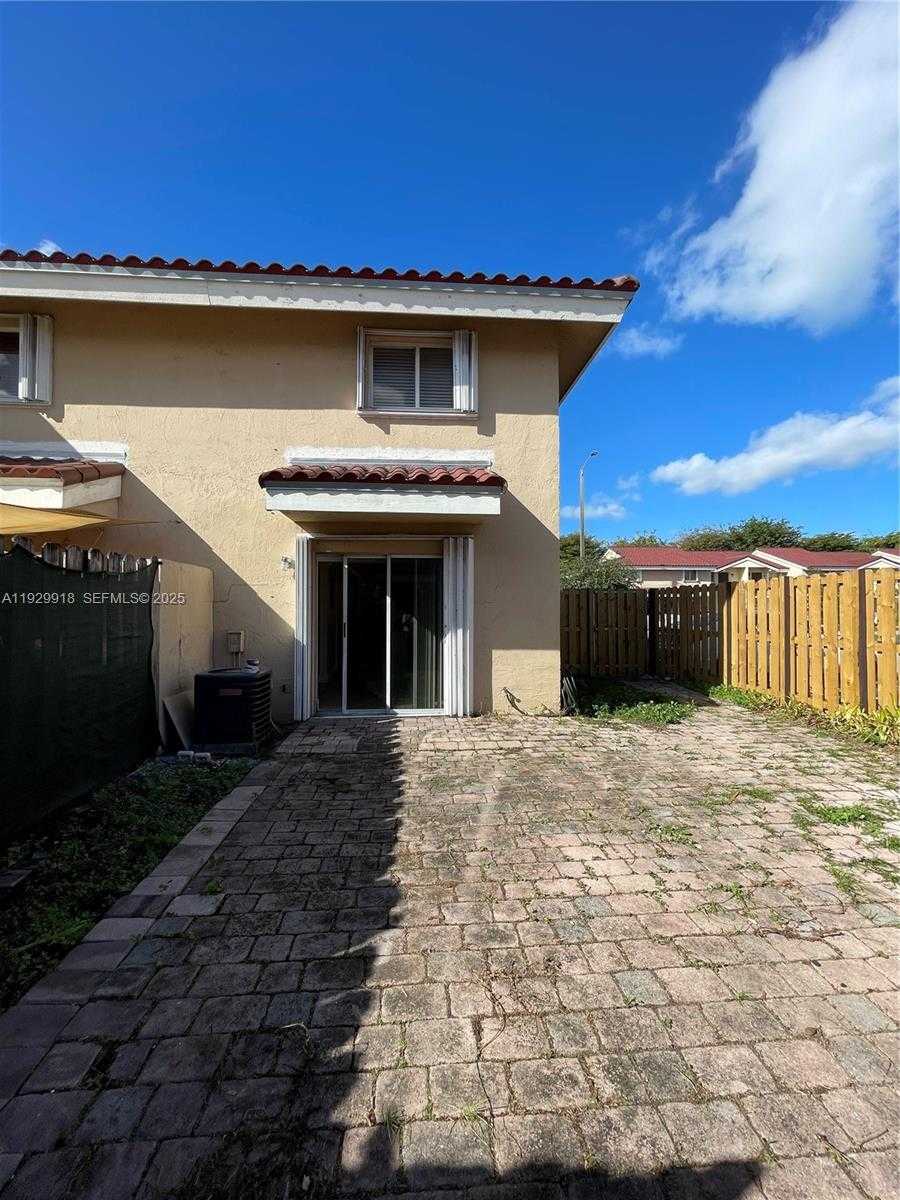 Small Image of 562 NORTH WEST 82ND PL #309, Miami Number 18