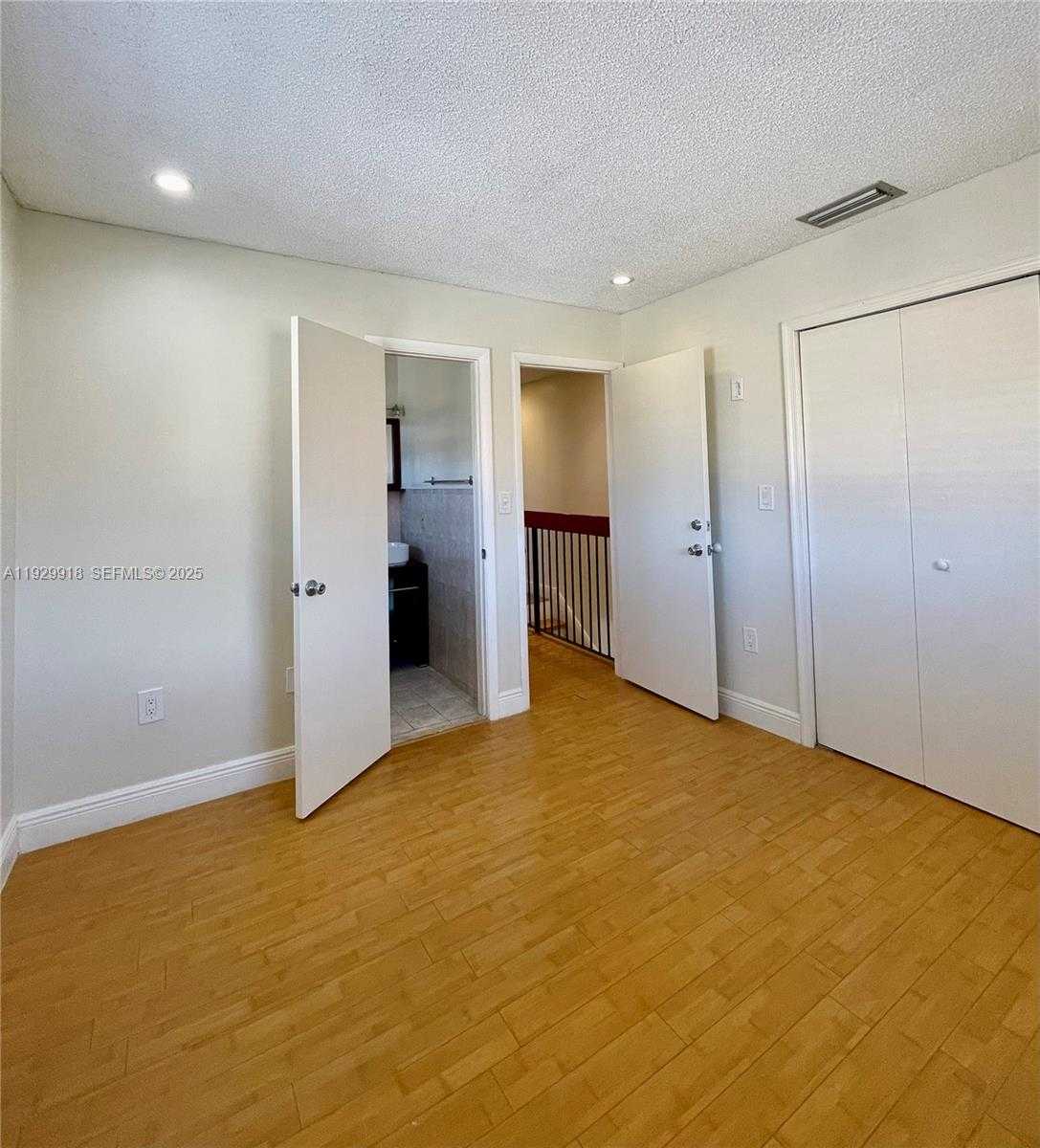 Small Image of 562 NORTH WEST 82ND PL #309, Miami Number 25