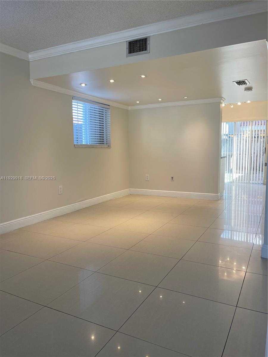 Small Image of 562 NORTH WEST 82ND PL #309, Miami Number 7