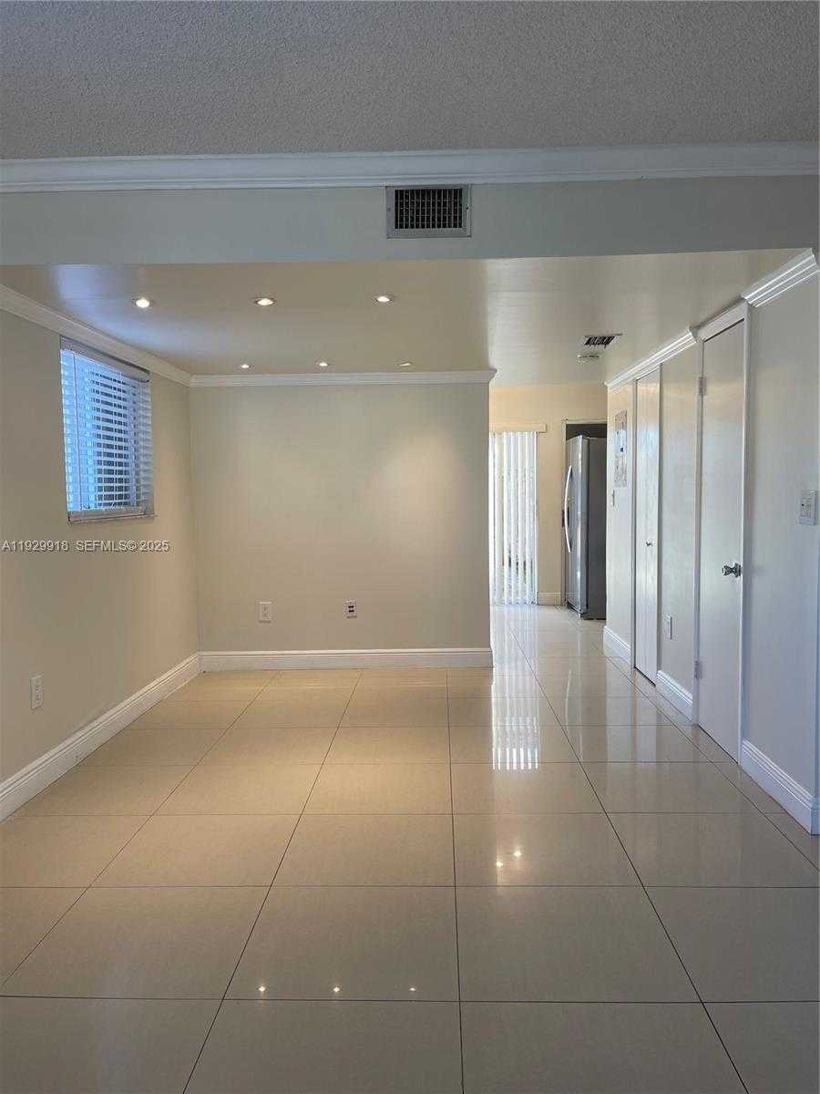 Small Image of 562 NORTH WEST 82ND PL #309, Miami Number 8