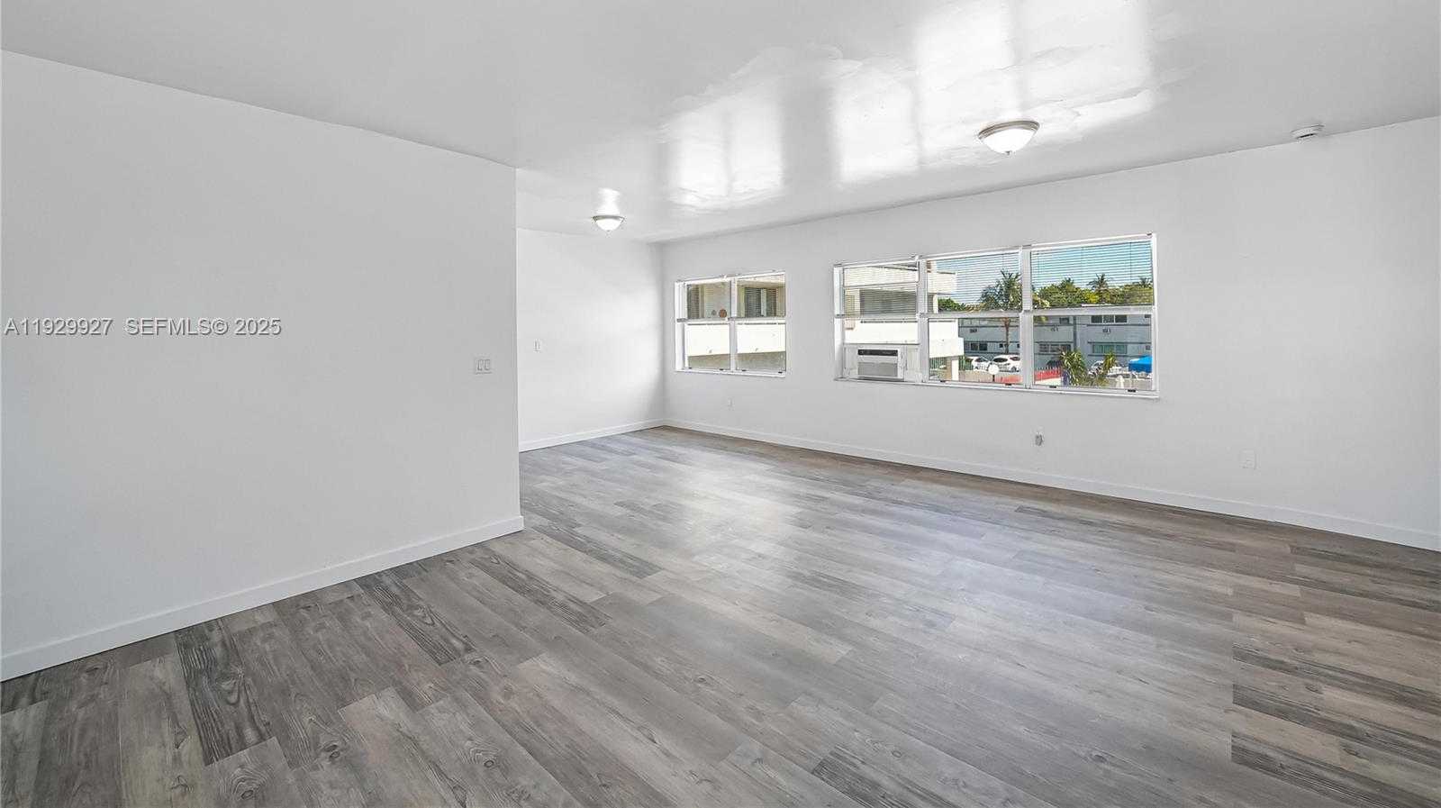 Small Image of 7271 GARY AVE #6, Miami Beach Number 3