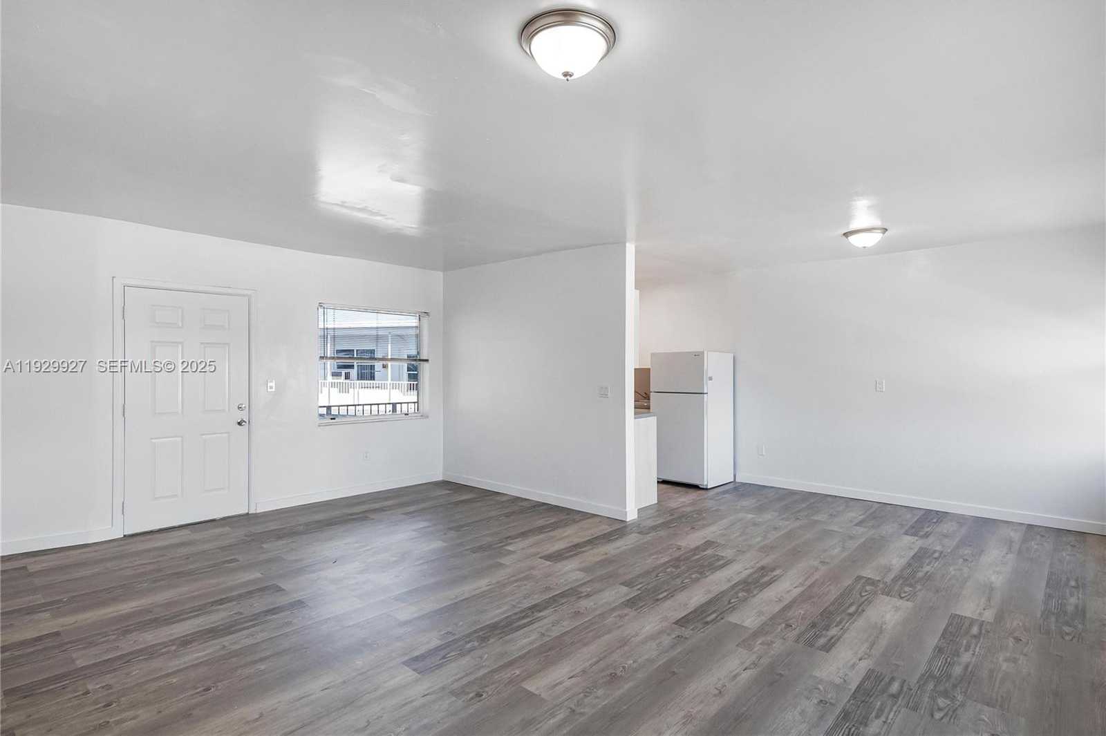 Small Image of 7271 GARY AVE #6, Miami Beach Number 4