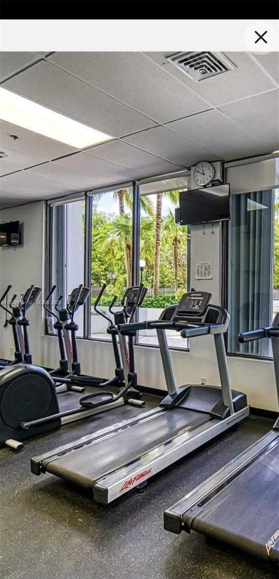 Small Image of 100 BAYVIEW DR #2014, Sunny Isles Beach Number 51