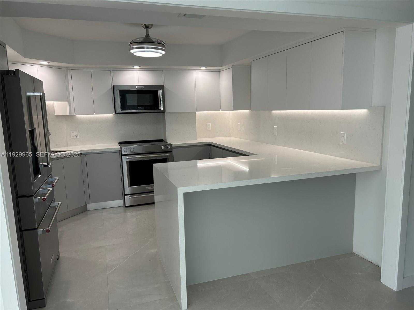 Imagen de Pequeño Objeto