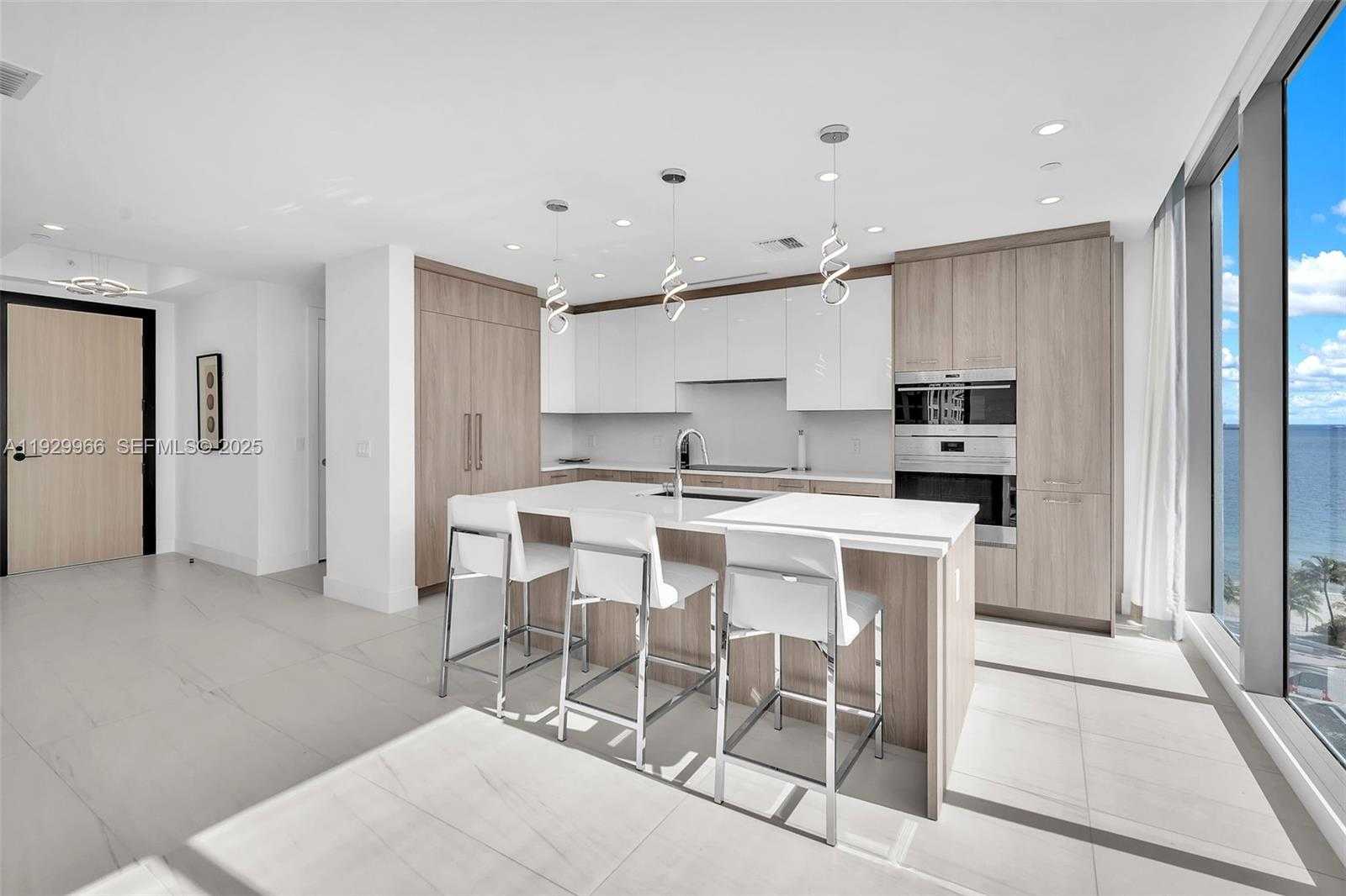 Imagen de Pequeño Objeto