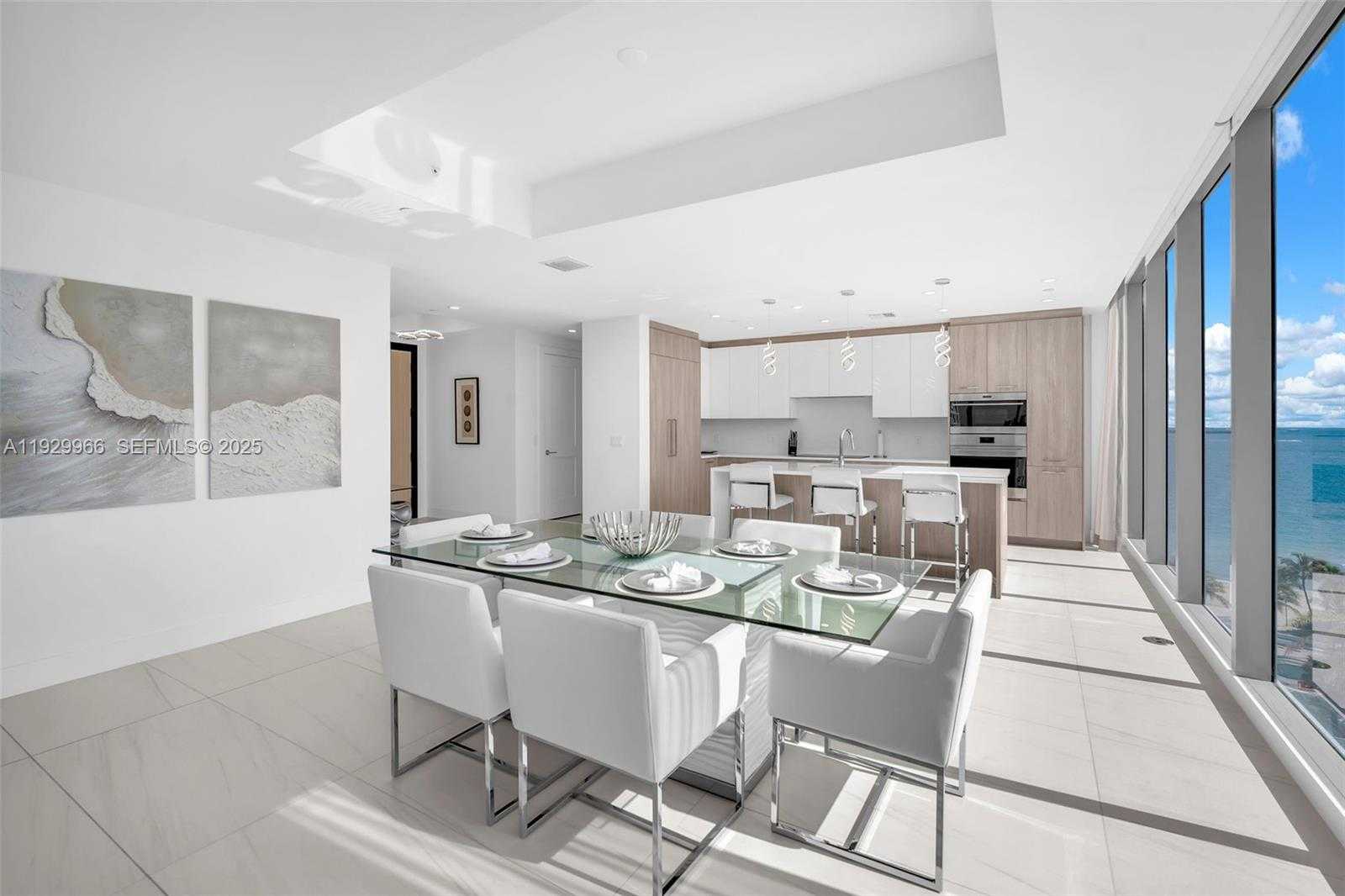 Imagen de Pequeño Objeto