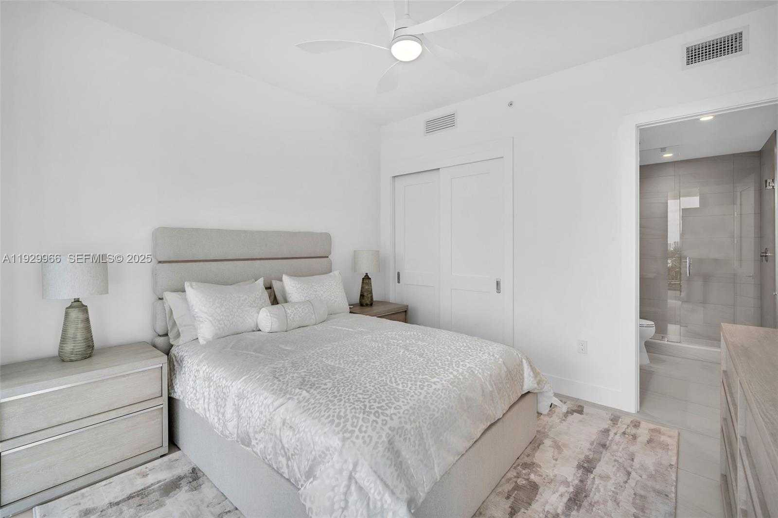 Imagen de Pequeño Objeto