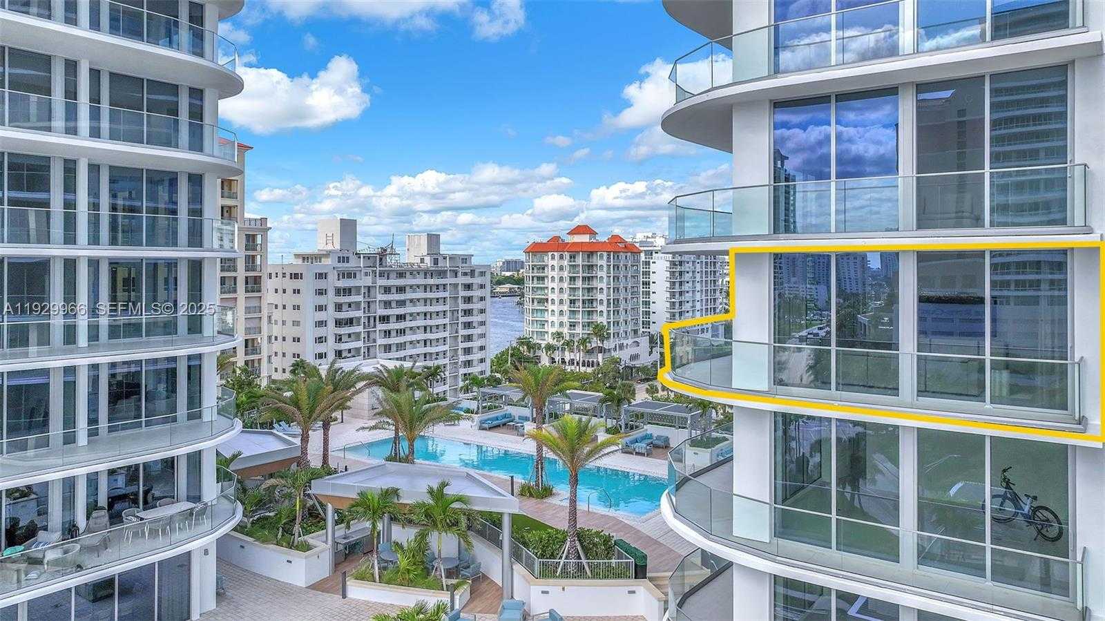 Imagen de Pequeño Objeto