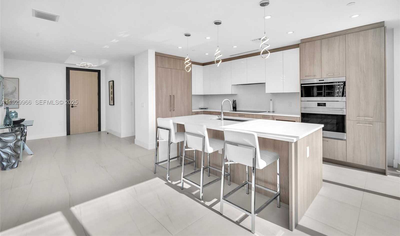 Imagen de Pequeño Objeto