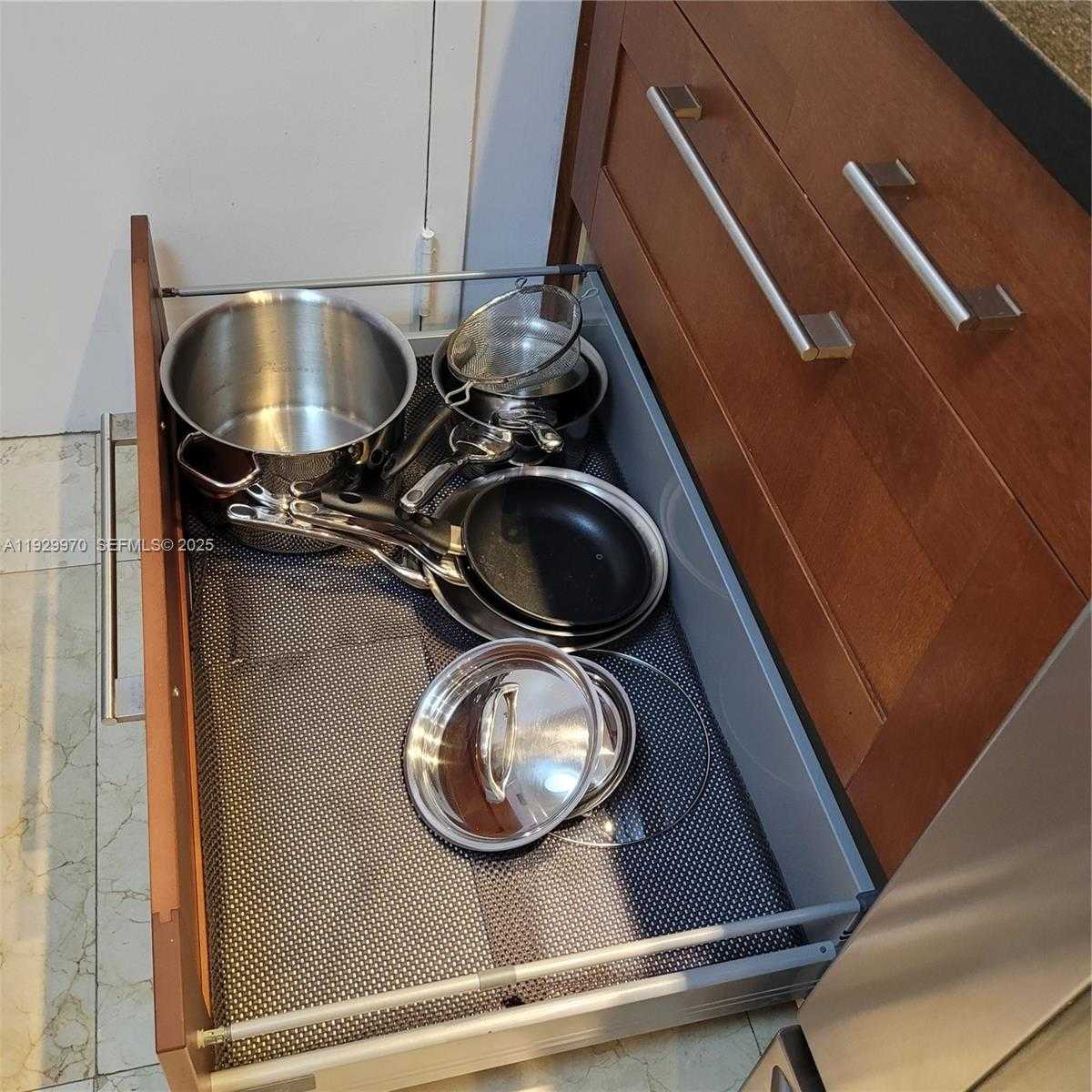 Small Image of 1865 SOUTH OCEAN DR #7B, Hallandale Beach Number 19