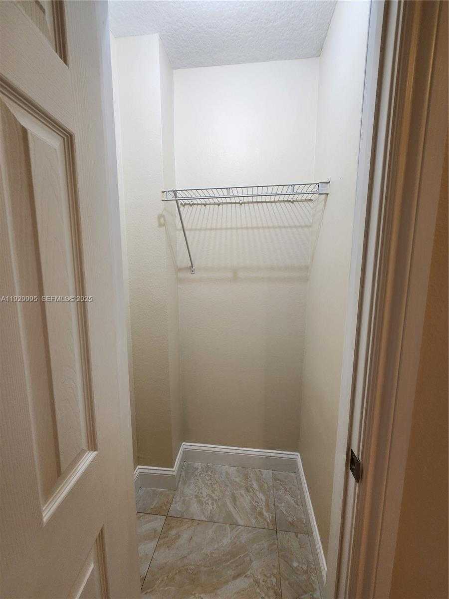 Small Image of 3001 NORTH EAST 185TH ST #118, Aventura Number 40