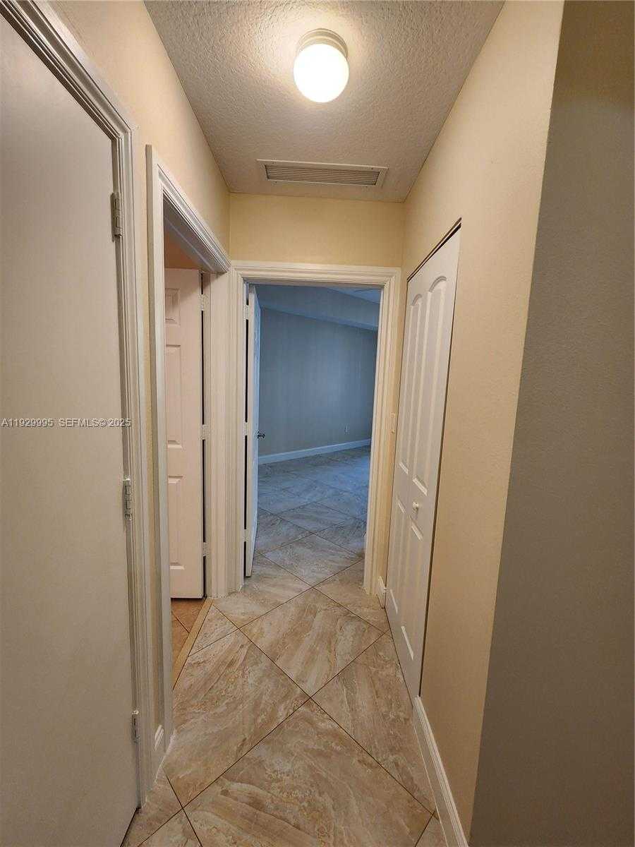 Small Image of 3001 NORTH EAST 185TH ST #118, Aventura Number 41