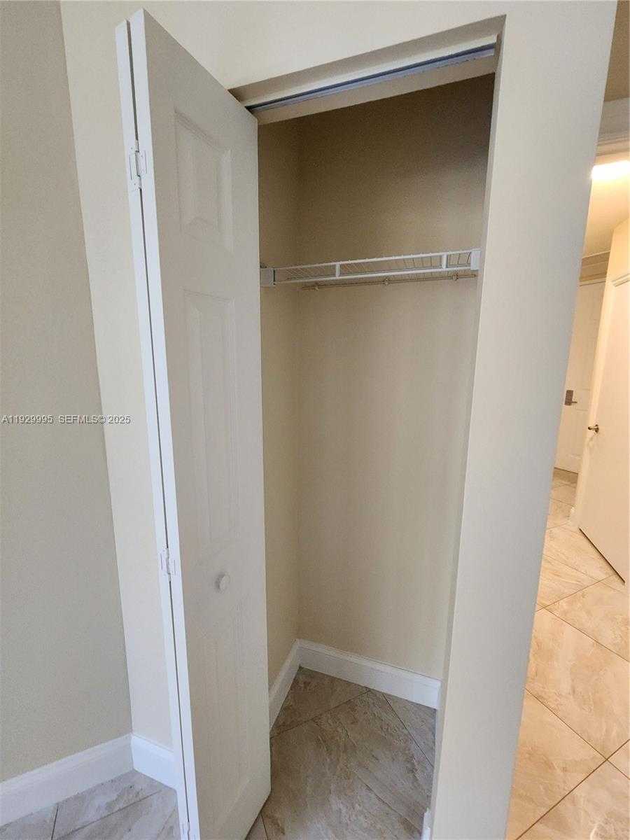 Small Image of 3001 NORTH EAST 185TH ST #118, Aventura Number 46