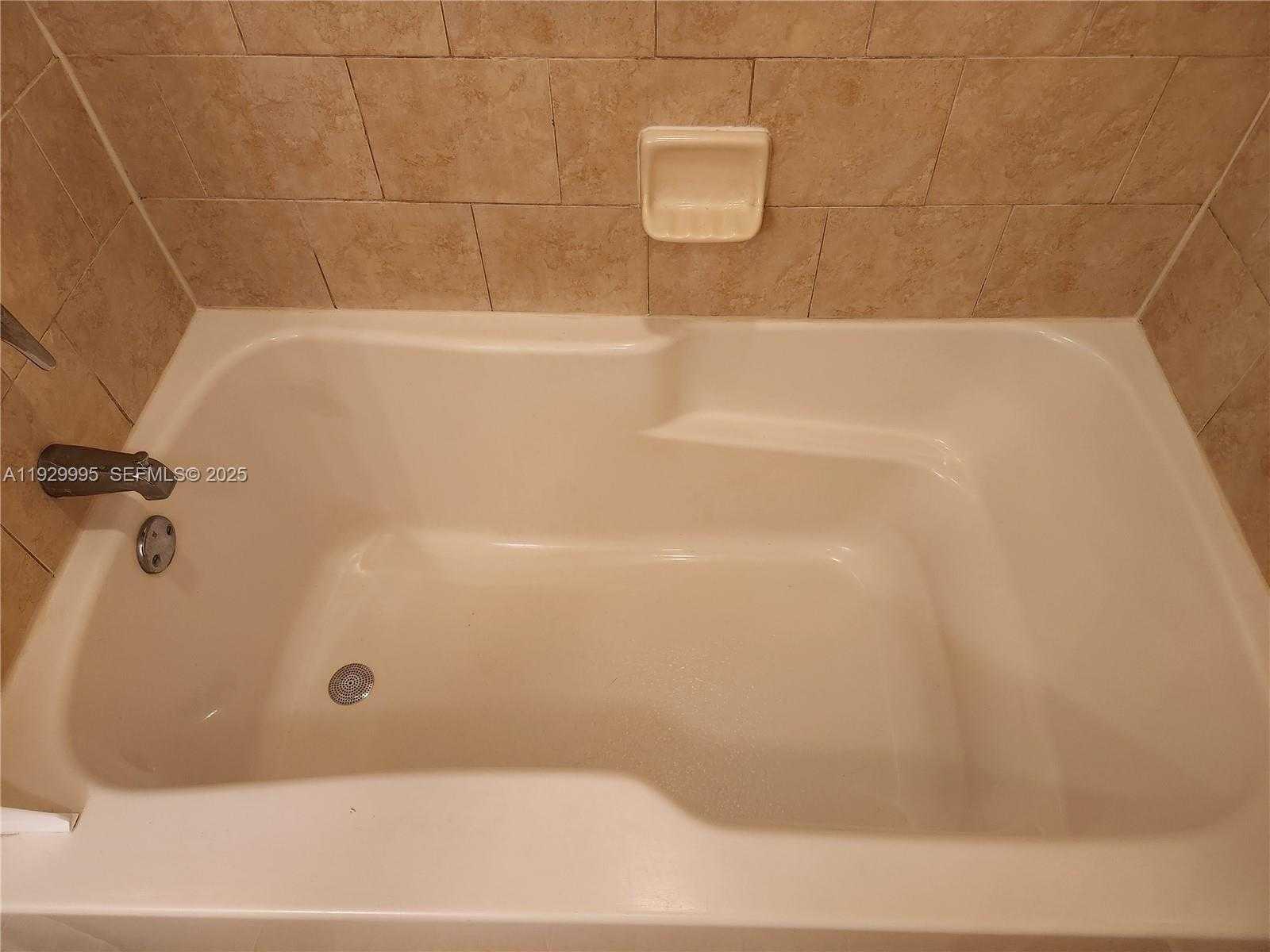 Small Image of 3001 NORTH EAST 185TH ST #118, Aventura Number 49