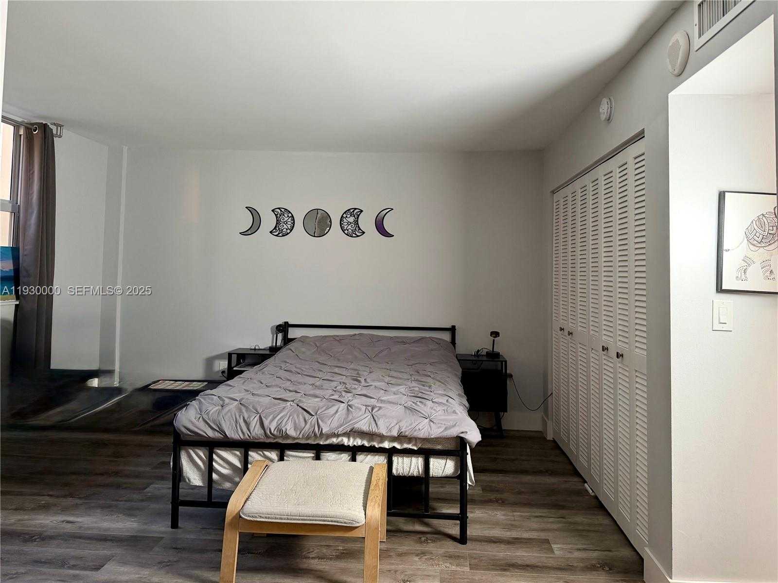 Small Image of 1833 SOUTH OCEAN DR #609, Hallandale Beach Number 19