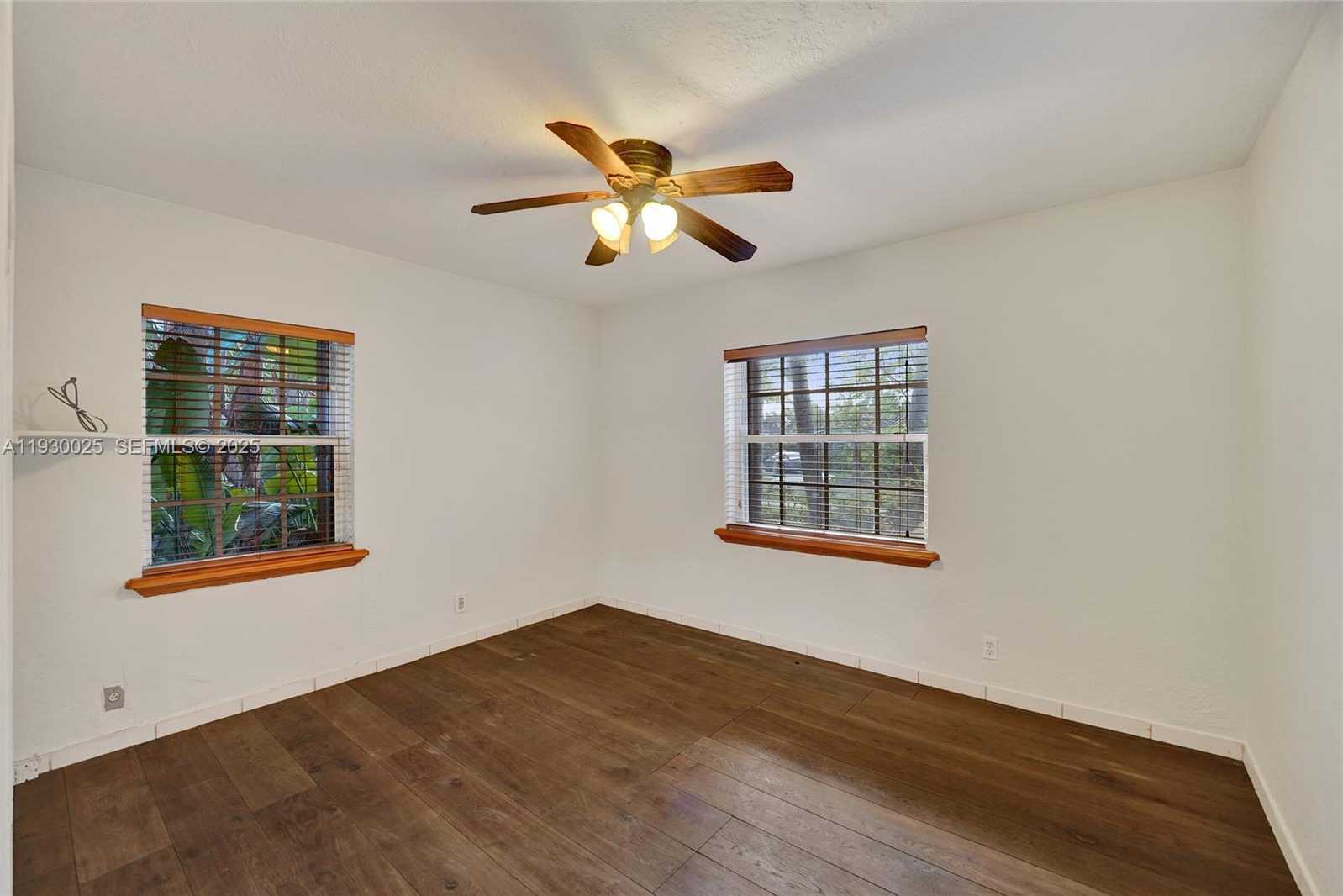 Small Image of 2611 ROOSEVELT ST, Hollywood Number 17