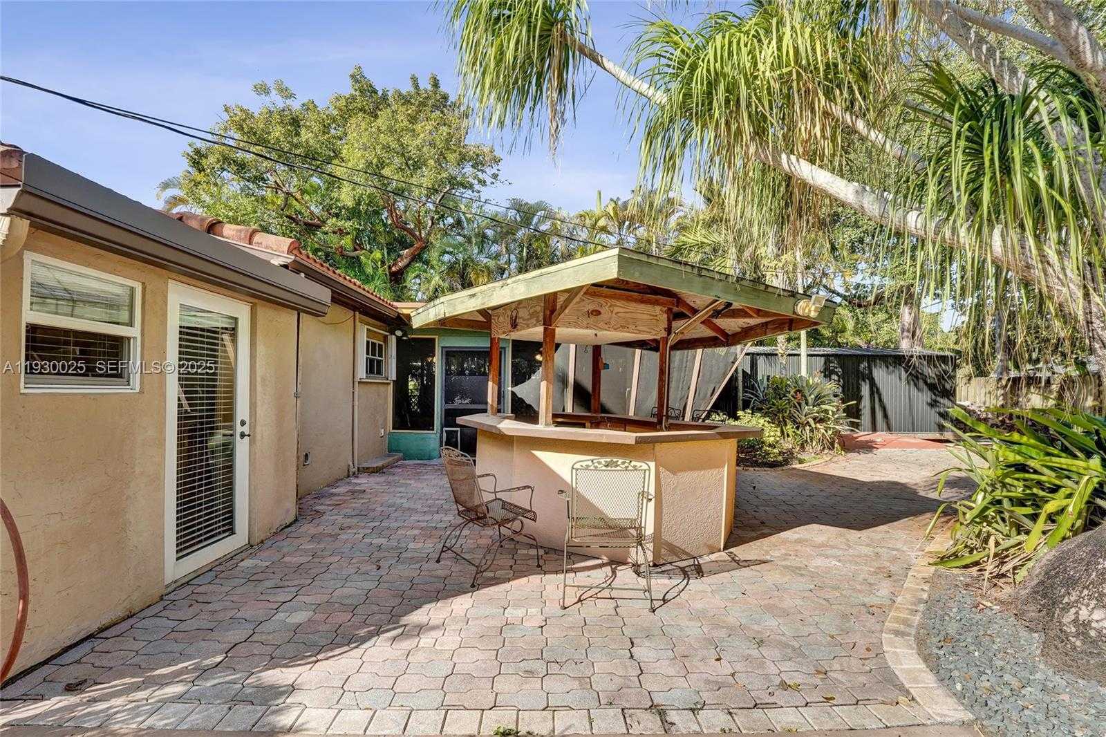 Small Image of 2611 ROOSEVELT ST, Hollywood Number 30