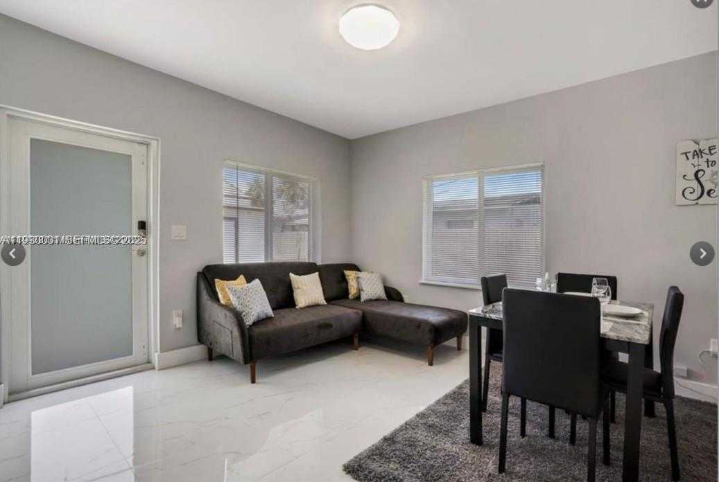 Small Image of 1526 NORTH EAST 110TH ST #B, Miami Number 2