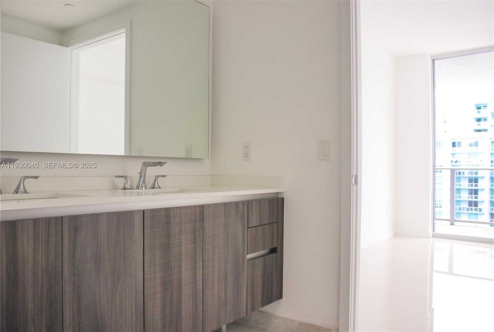 Small Image of 488 NORTH EAST 18TH ST #4609, Miami Number 9