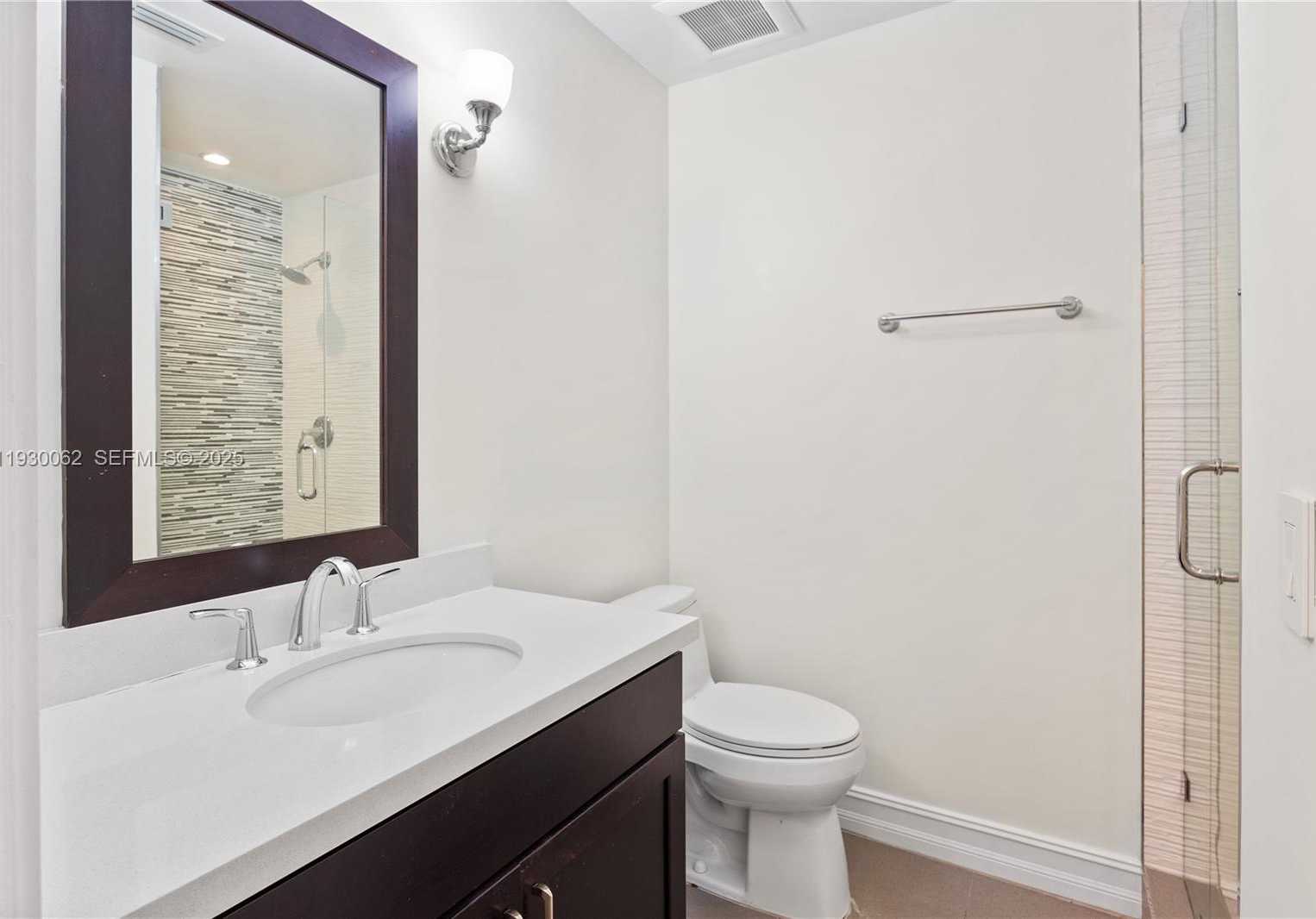 Small Image of 11071 NORTH WEST 47TH LN, Doral Number 17