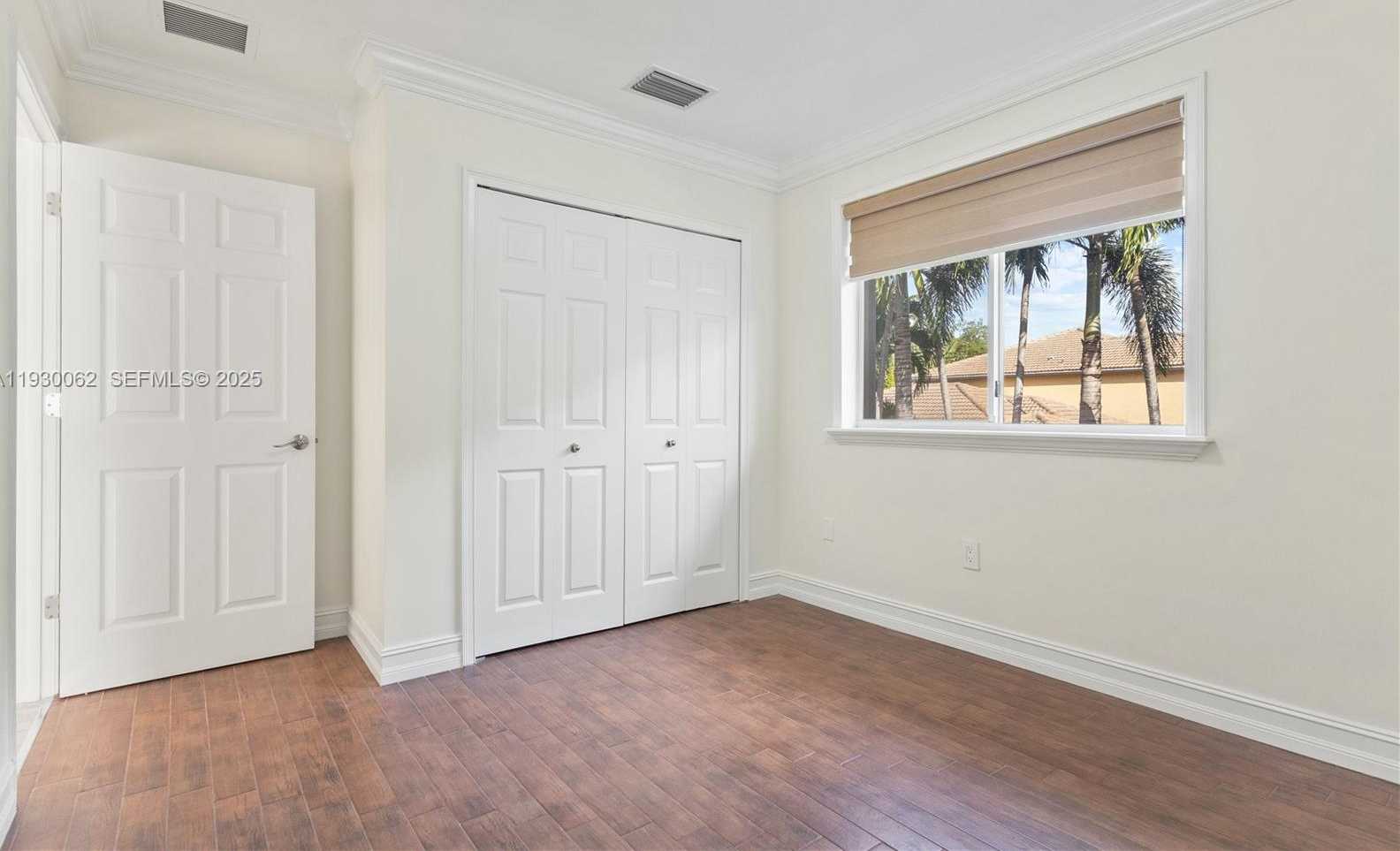 Small Image of 11071 NORTH WEST 47TH LN, Doral Number 22