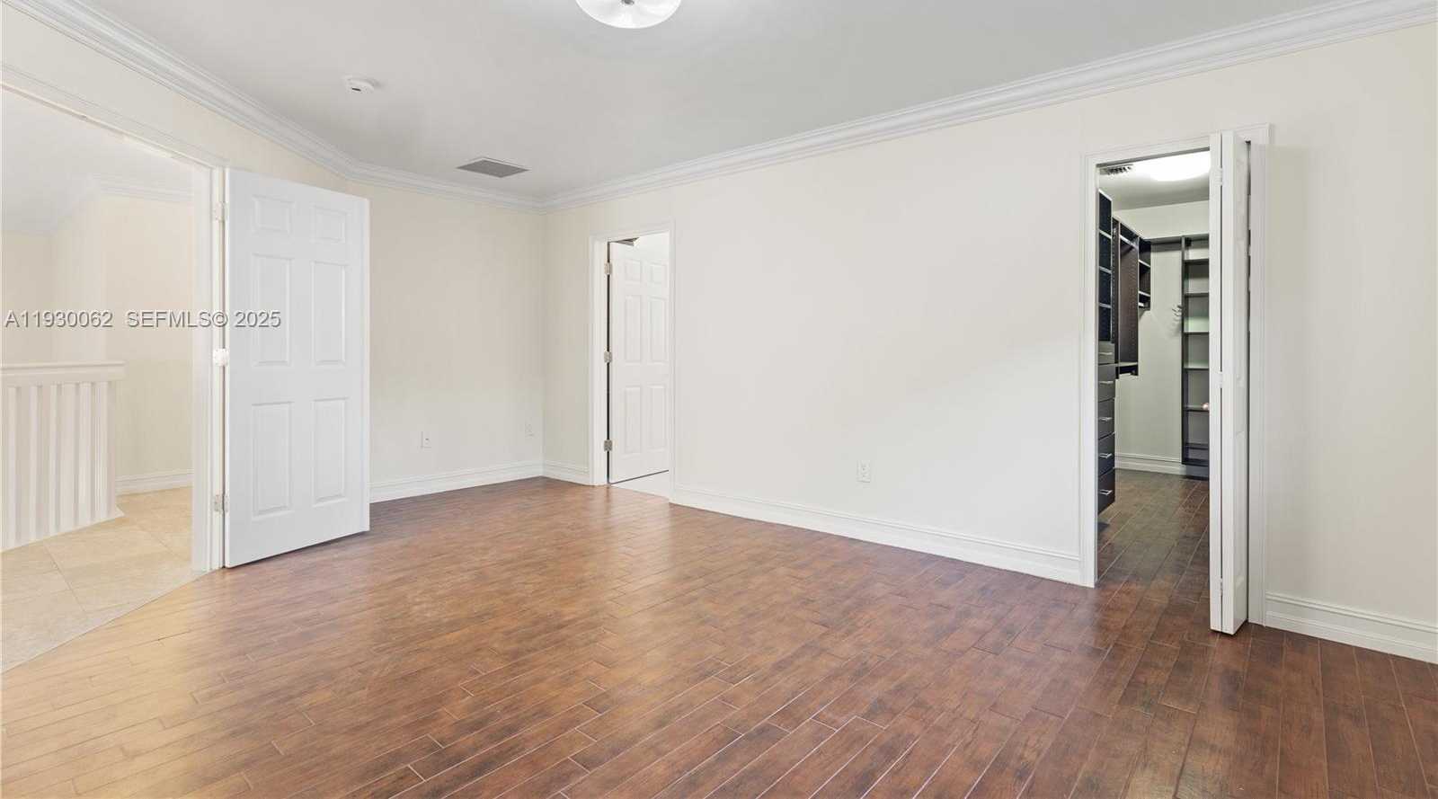 Small Image of 11071 NORTH WEST 47TH LN, Doral Number 26