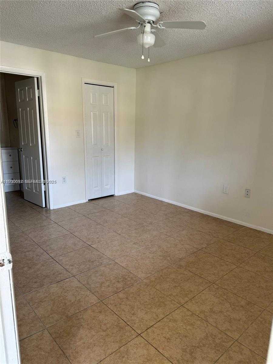 Small Image of 10501 SOUTH WEST 155 #1121, Miami Number 8