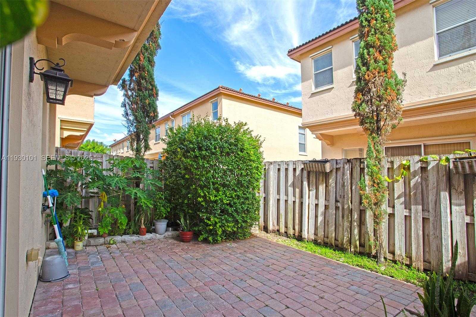 Small Image of 13285 SOUTH WEST 128TH PSGE #13285, Miami Number 29