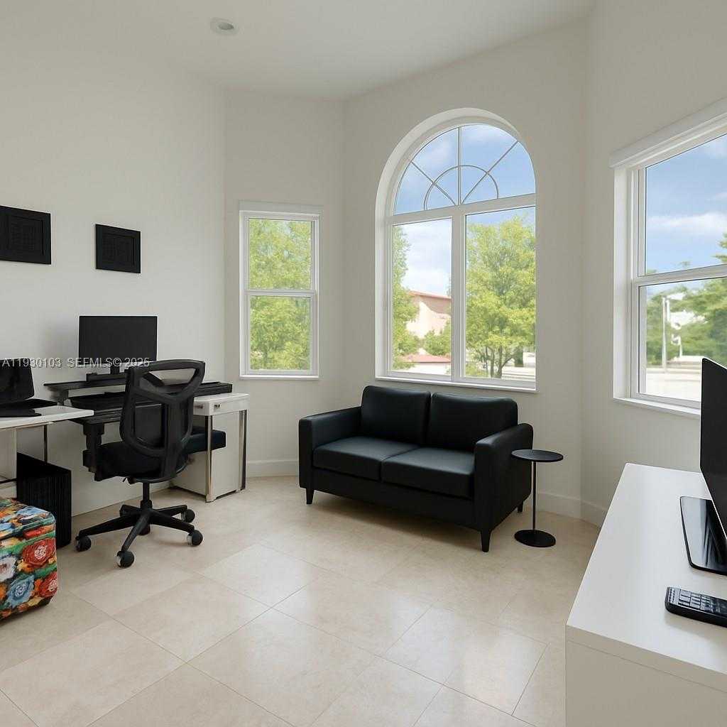 Small Image of 1490 CLEVELAND RD, Miami Beach Number 16