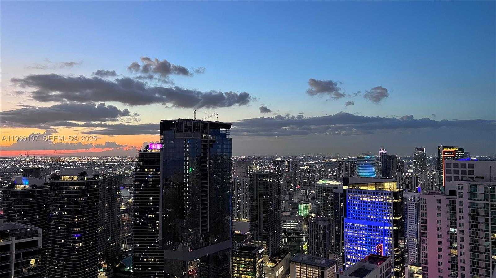 Small Image of 801 SOUTH MIAMI AVE #3303, Miami Number 3