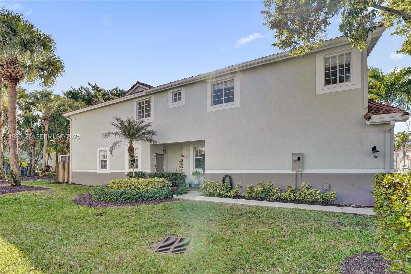 Small Image of 3643 SAN SIMEON CIR, Weston Number 18