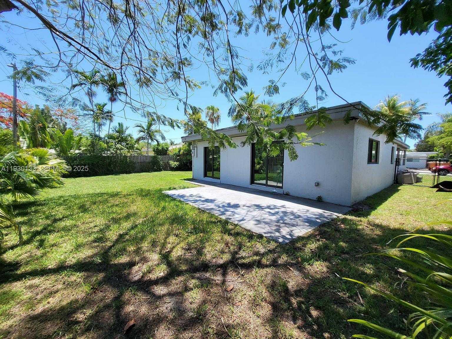 Small Image of 8575 SOUTH WEST 125TH ST #8575, Miami Number 16