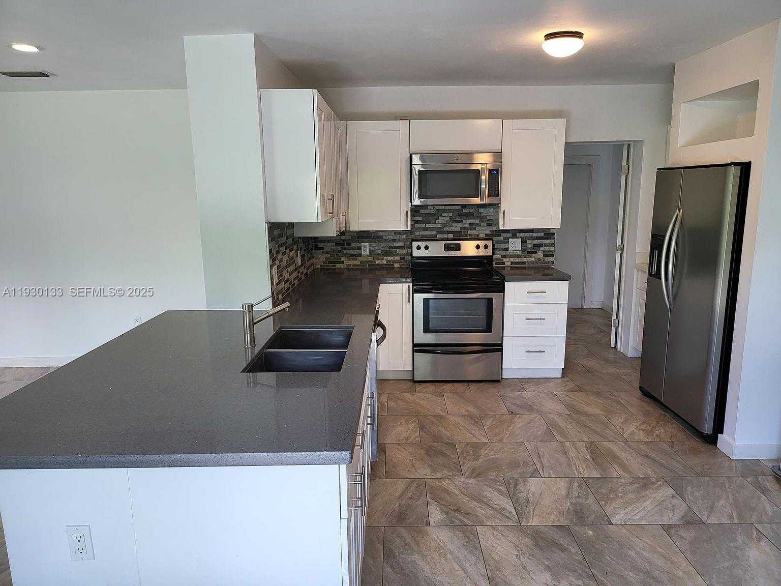 Small Image of 8575 SOUTH WEST 125TH ST #8575, Miami Number 7