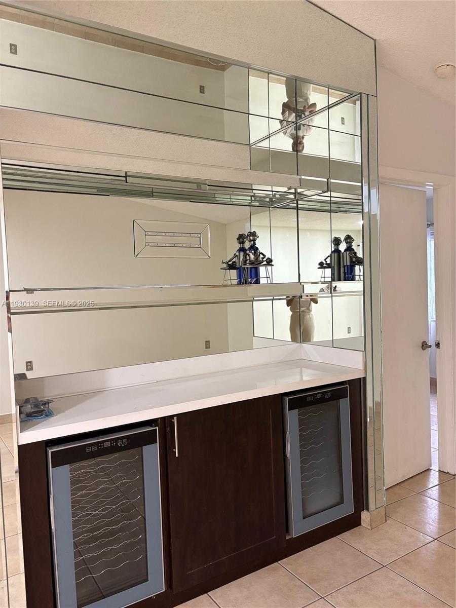 Small Image of 6725 NORTH WEST 174TH TER #G-12, Hialeah Number 10